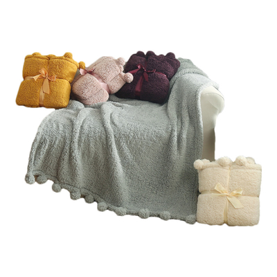 Financial Year Good Quality 100% Anti-Static Polyester Coral Fleece Blankets Woven Blanket For Sofa